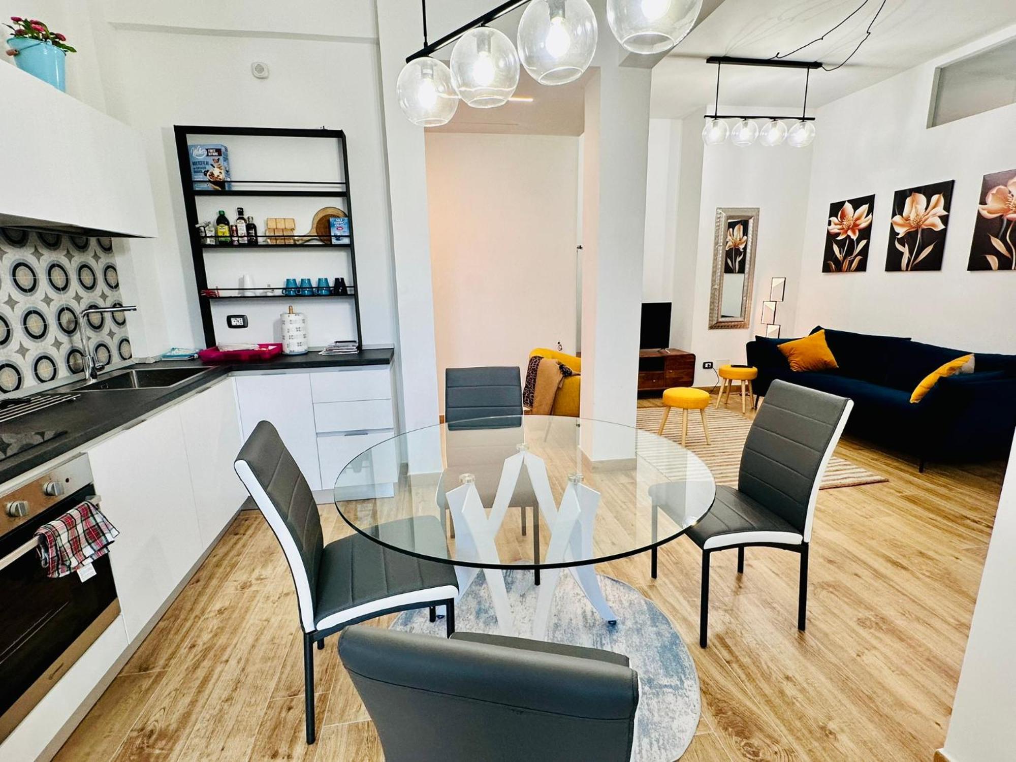 דירות לה ספציה Lombardo'S Family - Free Private Parking 700M From The Station! מראה חיצוני תמונה